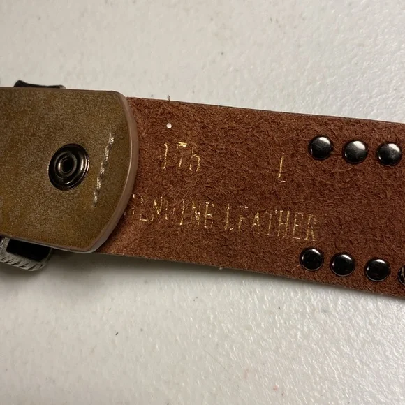 Women’s Rhinestone Border Leather Belt - Picture 5 of 7